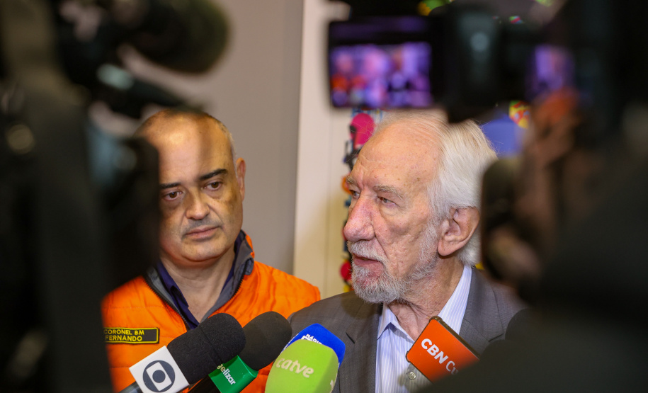 Coletiva com darci piana e ministro