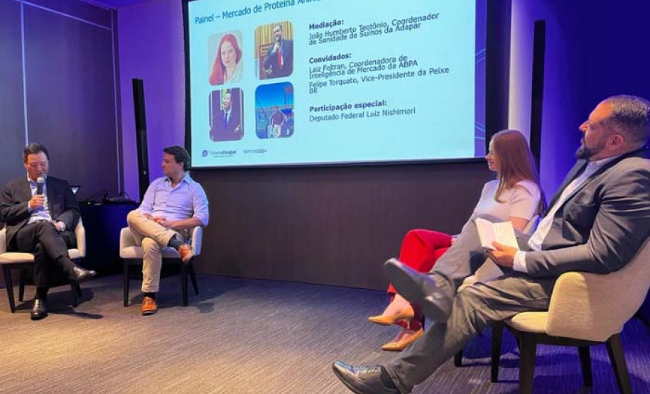 Com participação da Adapar, evento em Curitiba debate mercado e tendência do consumo de proteínas animais