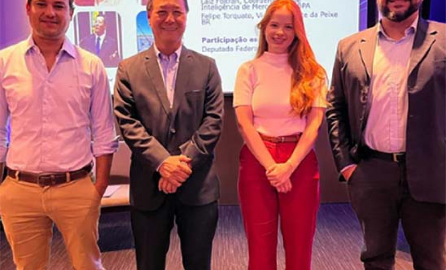 Com participação da Adapar, evento em Curitiba debate mercado e tendência do consumo de proteínas animais