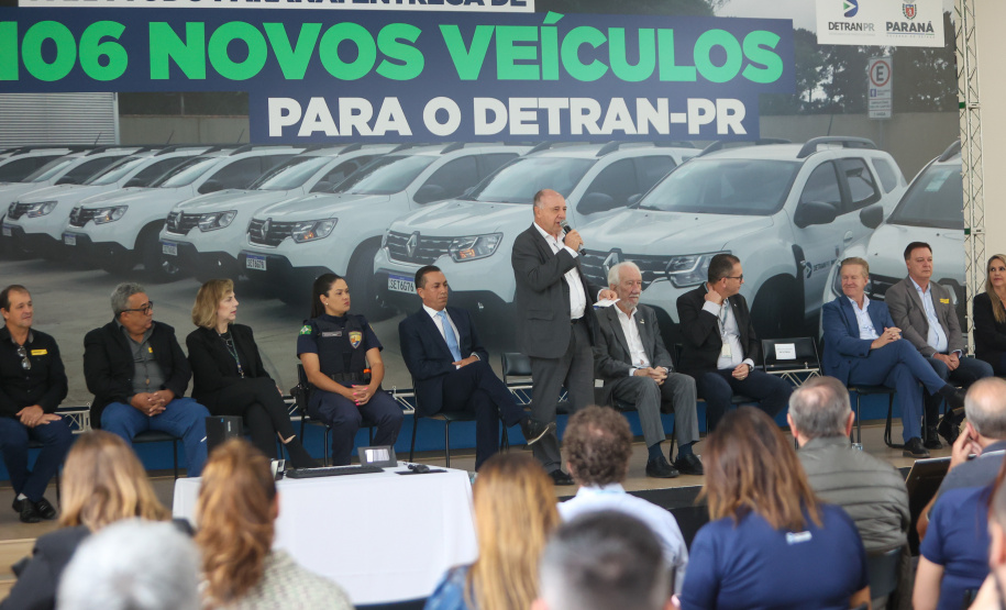 DETRAN ENTREGA VEÍCULOS