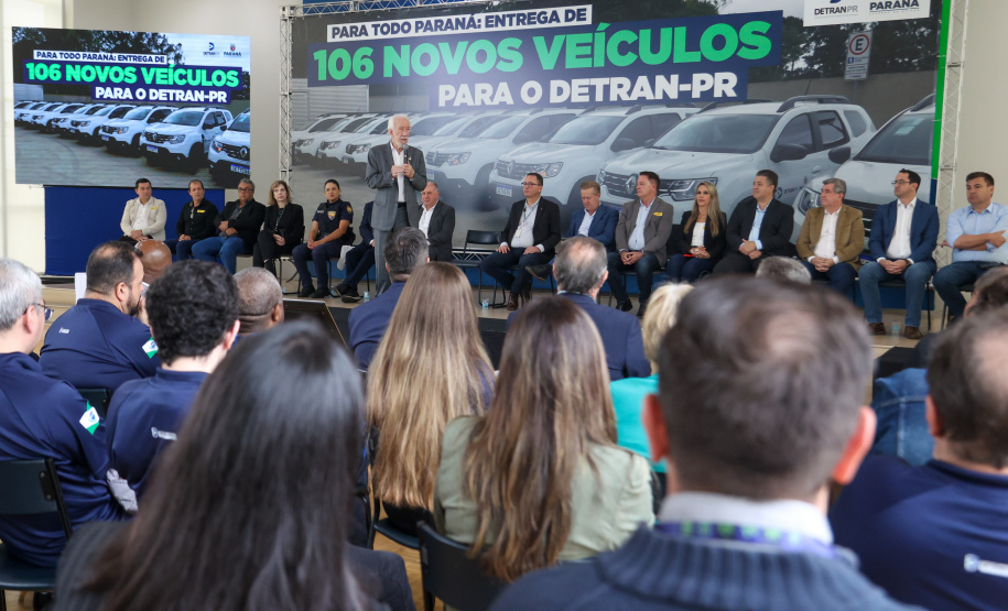 DETRAN ENTREGA VEÍCULOS