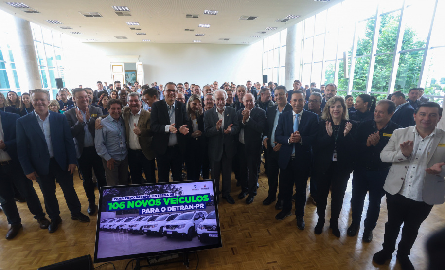 DETRAN ENTREGA VEÍCULOS