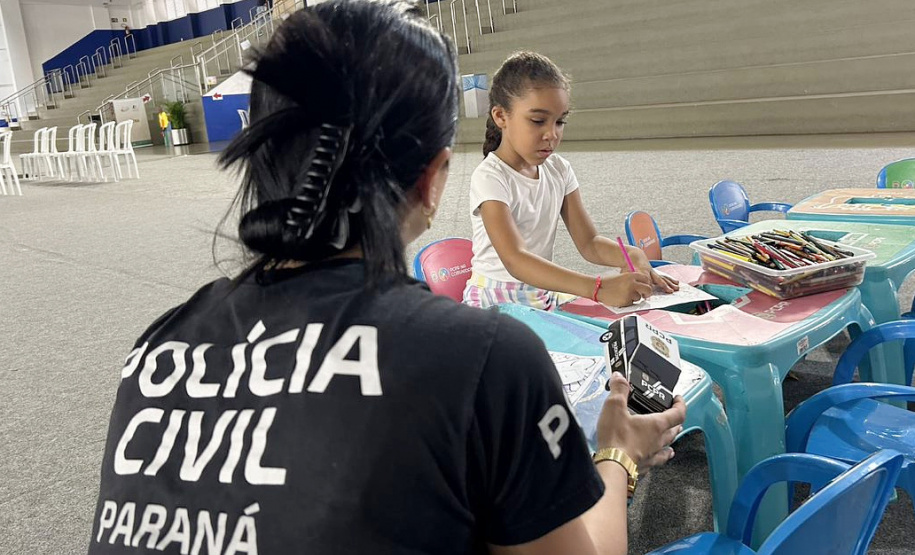 PCPR na Comunidade leva serviços de polícia judiciária para mais de 2,4 mil pessoas em Londrina