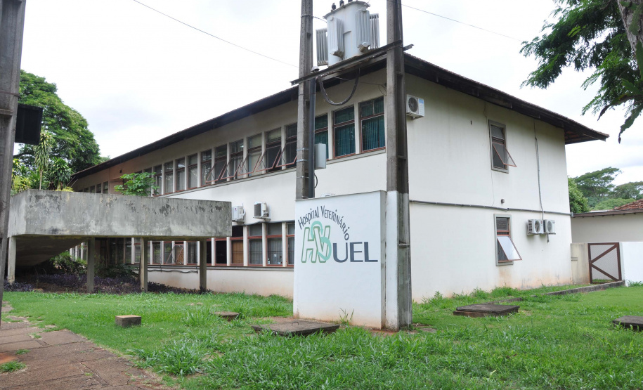 SETI UEL E UEM RANKING UNIVERSITÁRIO FOLHA