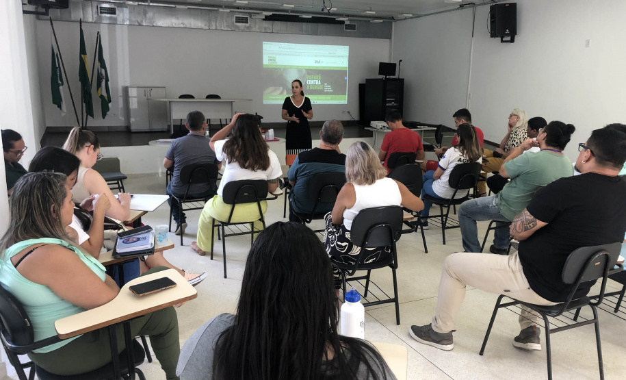 Saúde realiza reunião para definir estratégias de combate à dengue no Litoral