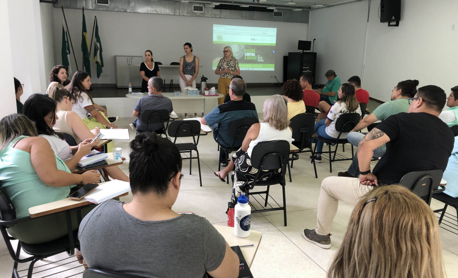 Saúde realiza reunião para definir estratégias de combate à dengue no Litoral