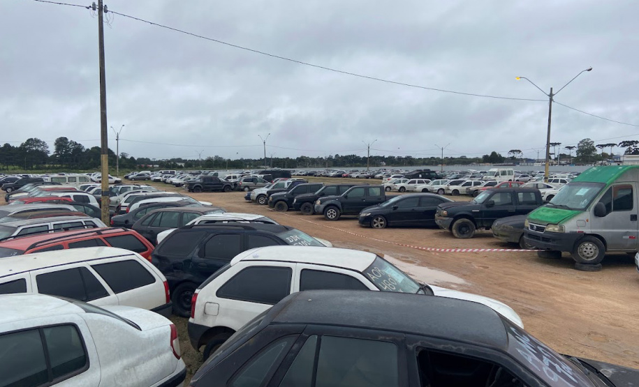 Estado promove leilão de veículos com mais de 200 veículos recuperáveis; Lances a partir de R$438