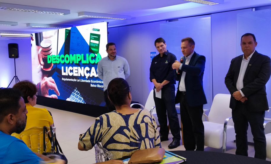 Jucepar e Casa Civil apresentam Descomplica Paraná em Londrina