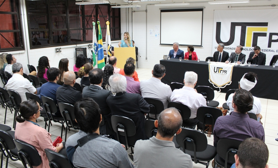 Com aporte de R$ 3 milhões do Estado, UTFPR inaugura blocos para engenharia em Londrina