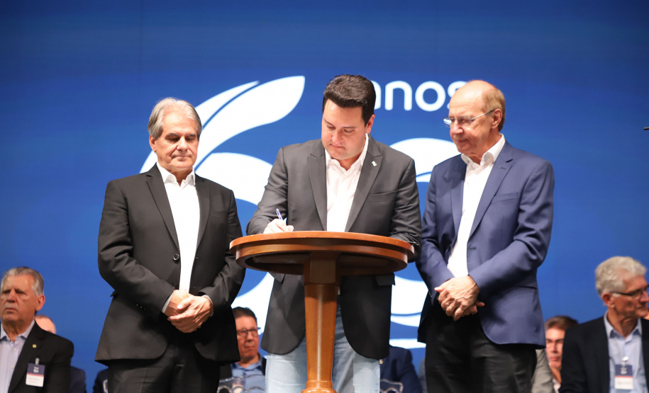 Governo do Estado firma convênio com C.Vale e Palotina para obra de contorno viário