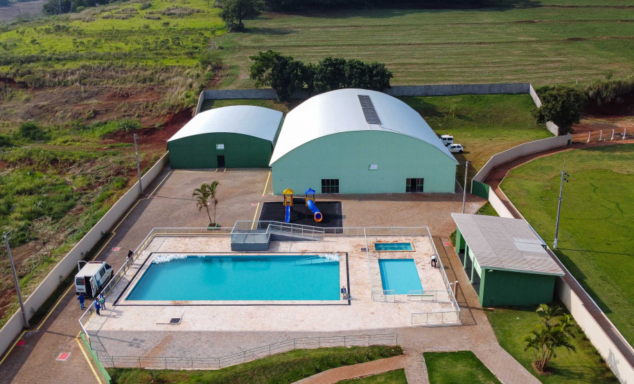 LEÓPOLIS - GOVERNADOR