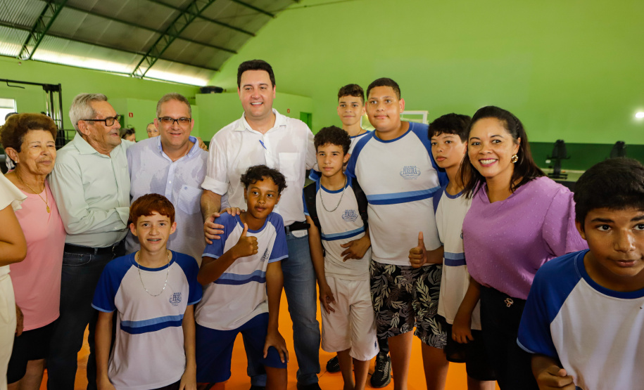 LEÓPOLIS - GOVERNADOR