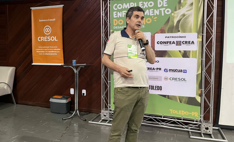 Estado orienta produtores e técnicos sobre o Complexo dos Enfezamentos do Milho