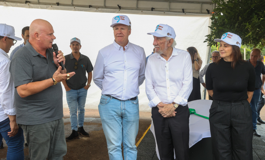 O governador em exercício Darci Piana participou nesta quinta-feira (23) da inauguração do Píer e do sistema Bioflocos da Alpha Fish, que iniciou em 2021 a produção de tilápia em tanques-rede em São Jorge D’Oeste, no Sudoeste do Estado.