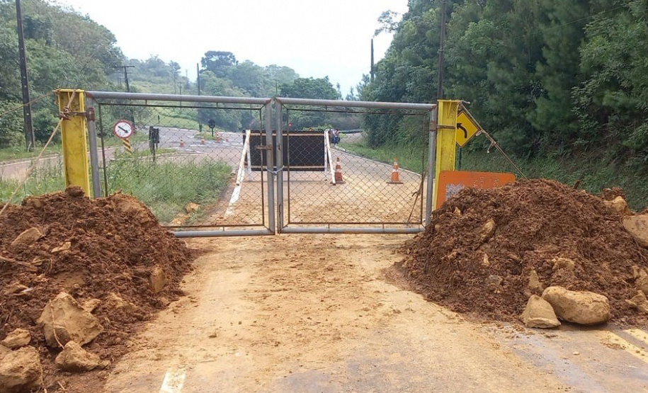 Após danos das chuvas em rodovias, obras de recuperação estão em andamento