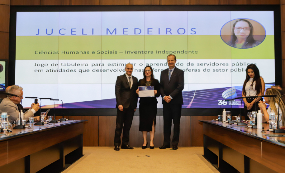 PRÊMIO CIÊNCIA E TECNOLOGIA