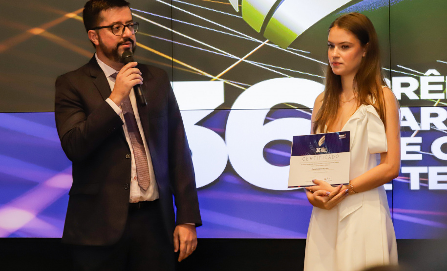 PRÊMIO CIÊNCIA E TECNOLOGIA