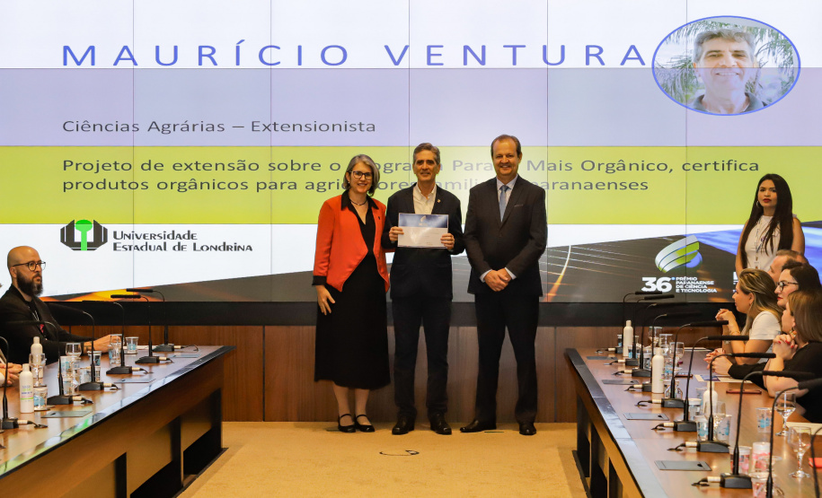 PRÊMIO CIÊNCIA E TECNOLOGIA