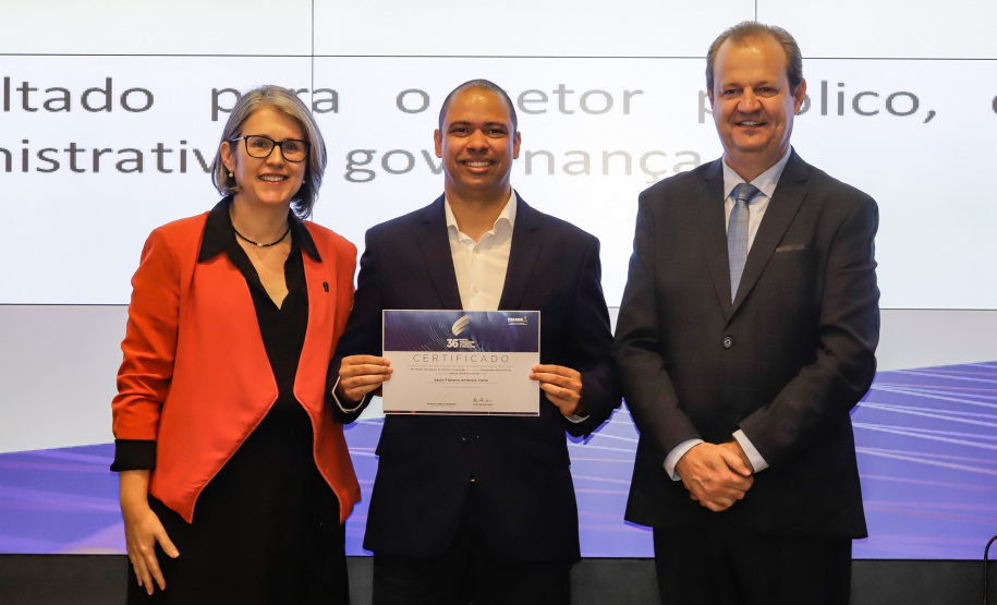 PRÊMIO CIÊNCIA E TECNOLOGIA