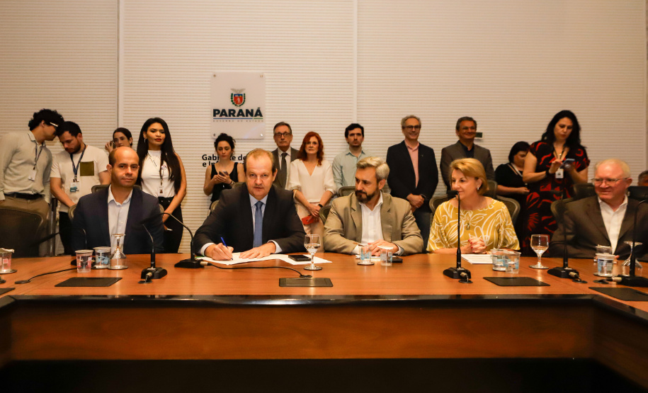 PRÊMIO CIÊNCIA E TECNOLOGIA