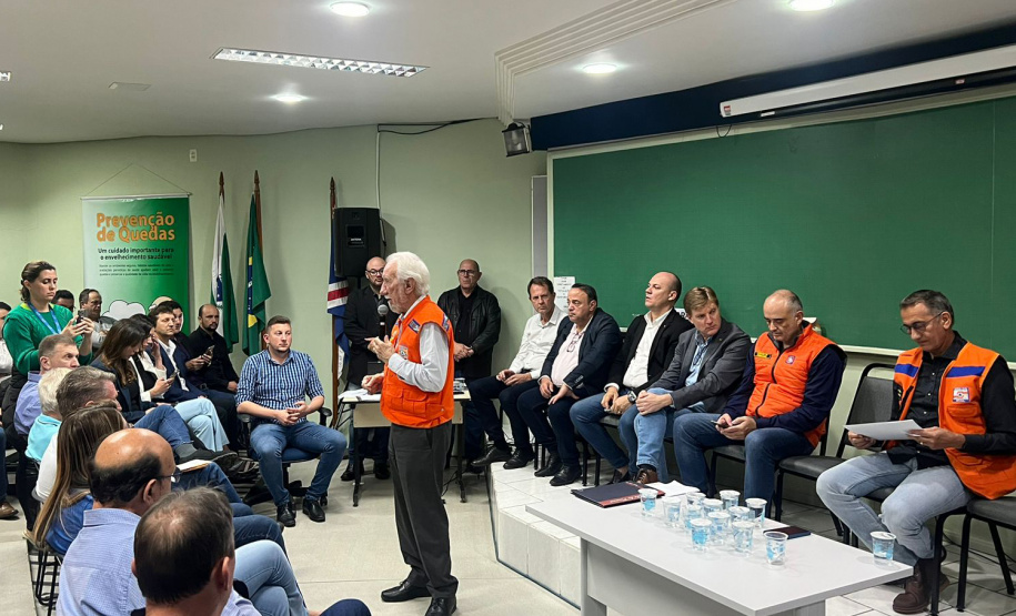 Coletiva com darci piana e ministro