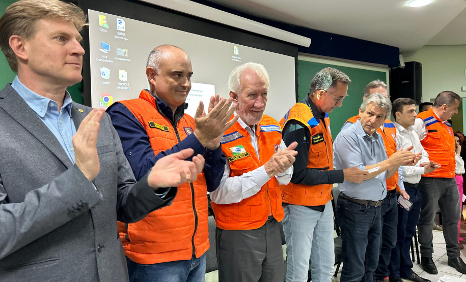 Coletiva com darci piana e ministro