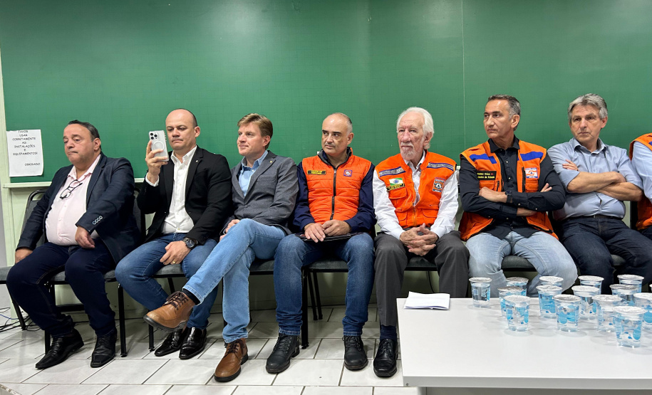 Coletiva com darci piana e ministro