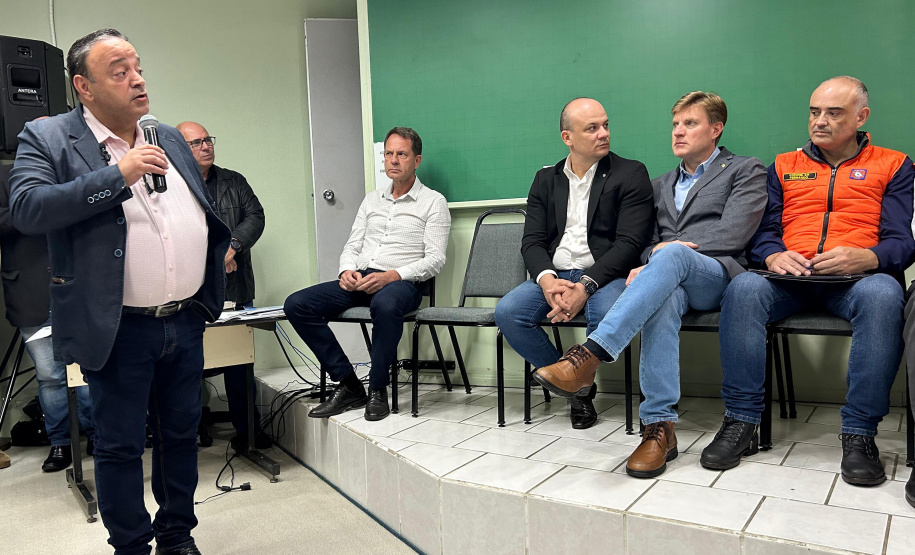 Coletiva com darci piana e ministro