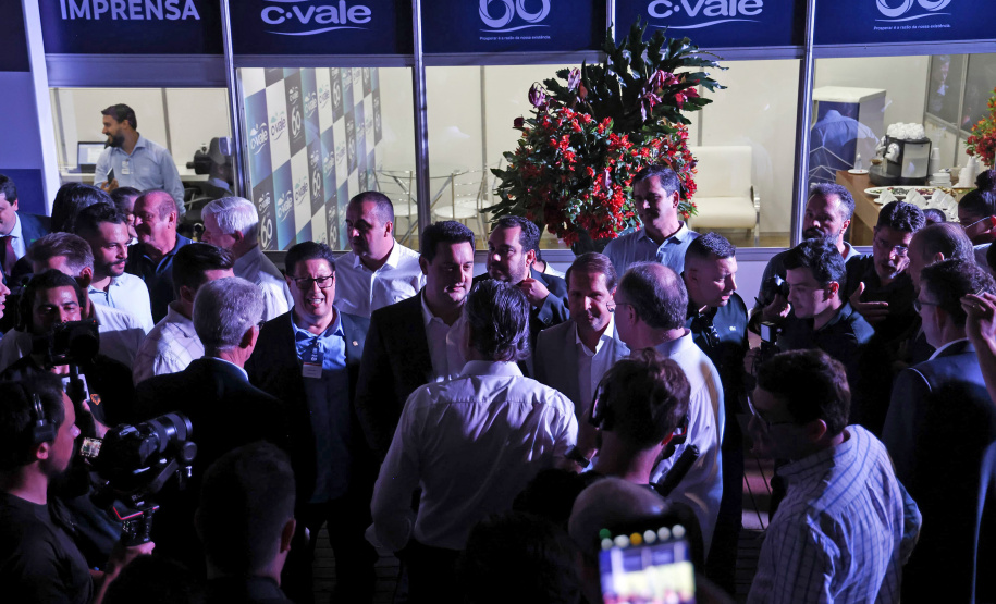 GOV CVALE E PALOTINA