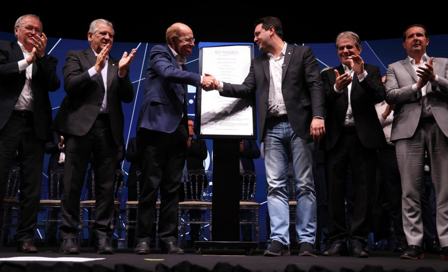 GOV CVALE E PALOTINA