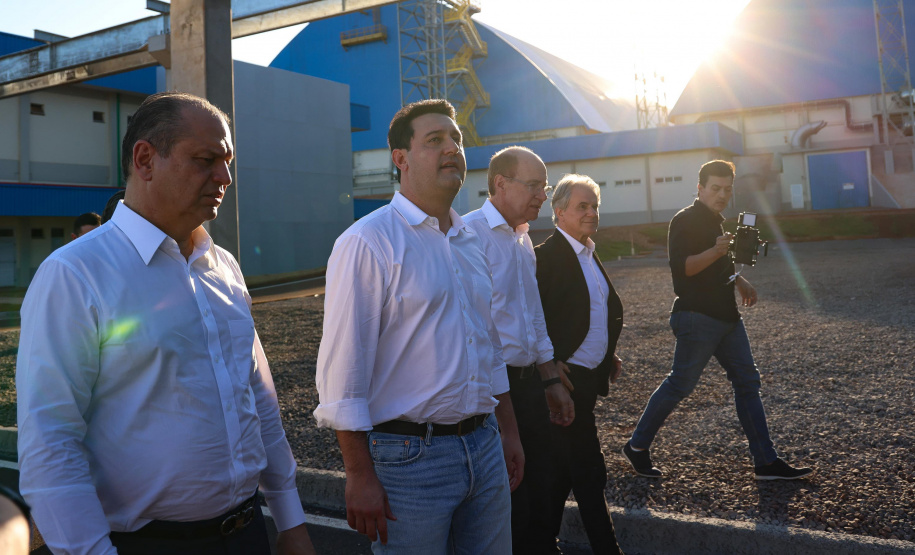 GOV CVALE E PALOTINA