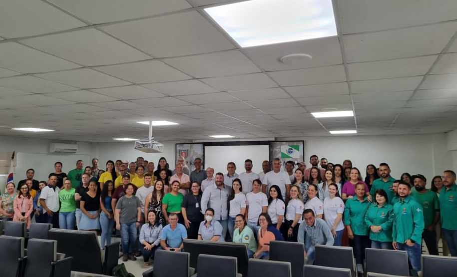 2 de 5.766 Saúde promove capacitação para controle de arboviroses em Apucarana e Regiã