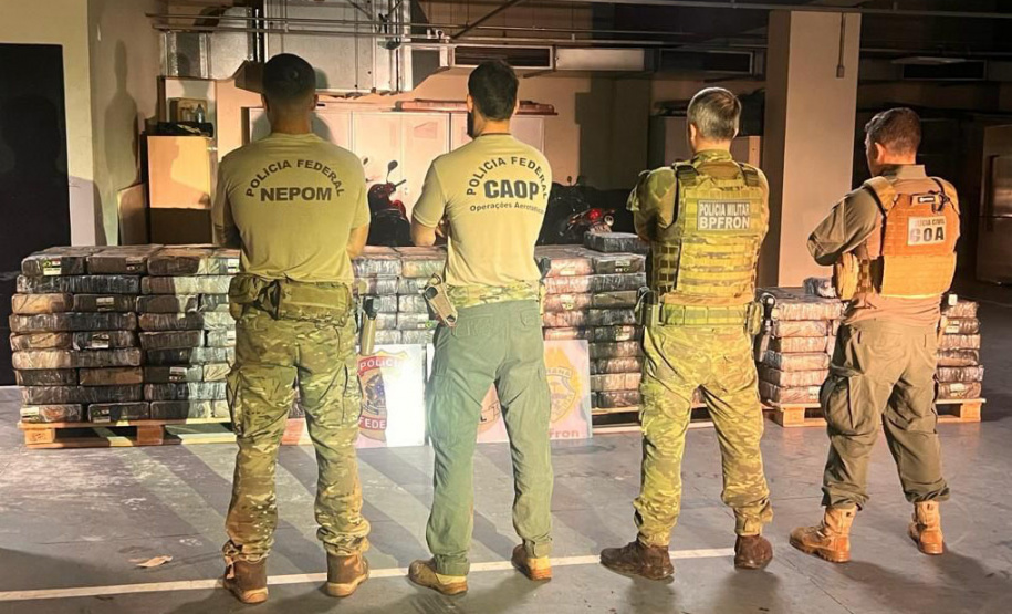 Forças policiais apreendem 3,2 toneladas de maconha em Foz do Iguaçu e Guaíra