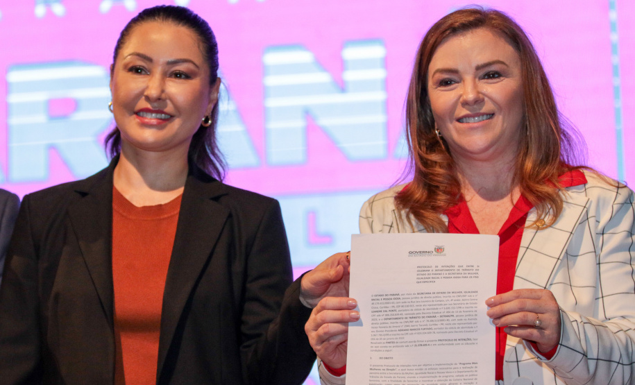 CULTURA EXPOSIÇÃO MON