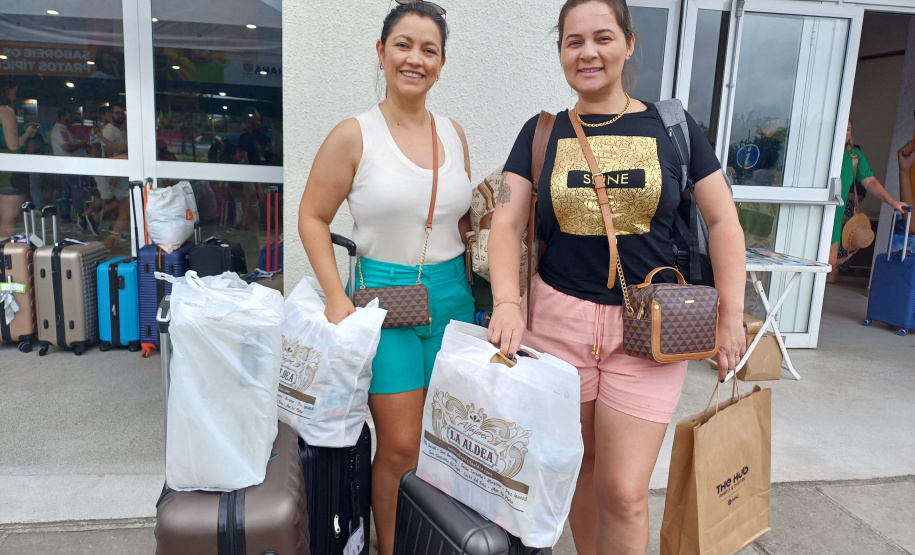 Com segunda parada do navio, movimento de turistas no litoral é três vezes maior que o da semana passada