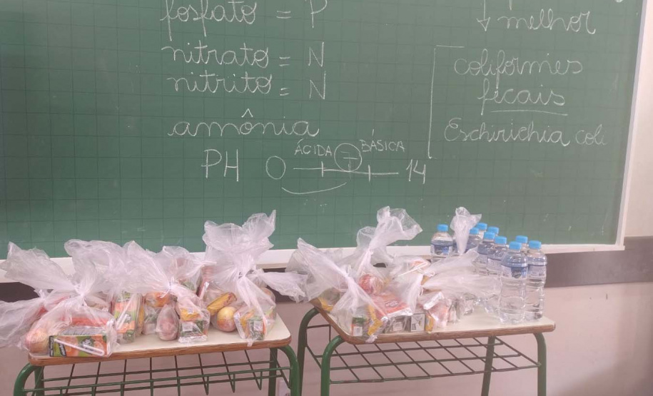 Sanepar realiza ações de sustentabilidade com estudantes em manancial de Bituruna