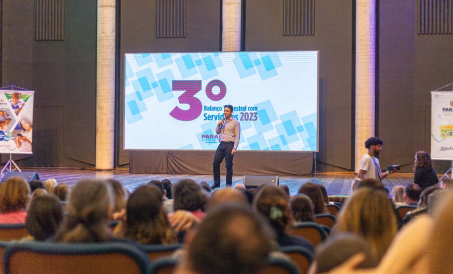 Educação divulga balanço trimestral e anuncia expansão de projetos para 2024