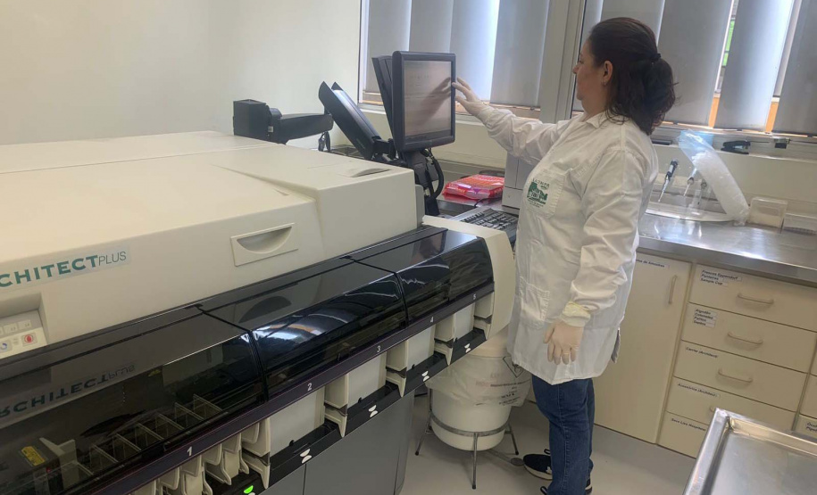 Com 129 anos, Lacen finaliza 2023 com nova tecnologia de sequenciamento genético