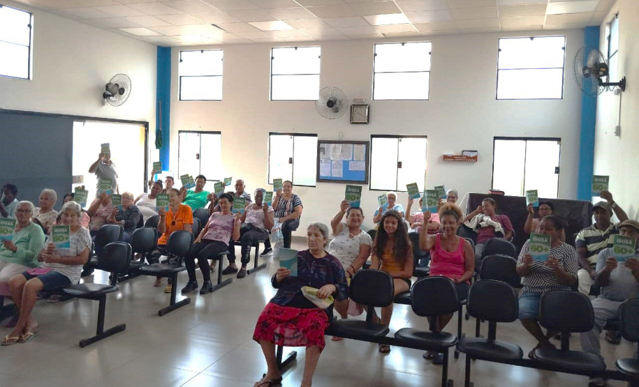 Lançada há três meses, Caderneta de Saúde da Pessoa Idosa já é usada nas Unidades de Saúde