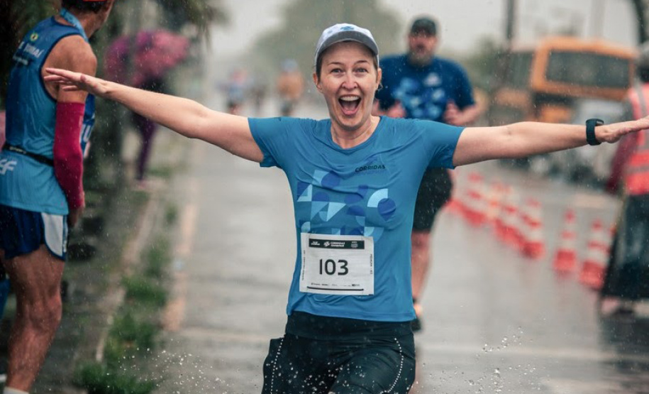 SANEPAR ENCERRA CORRIDA DE RUA