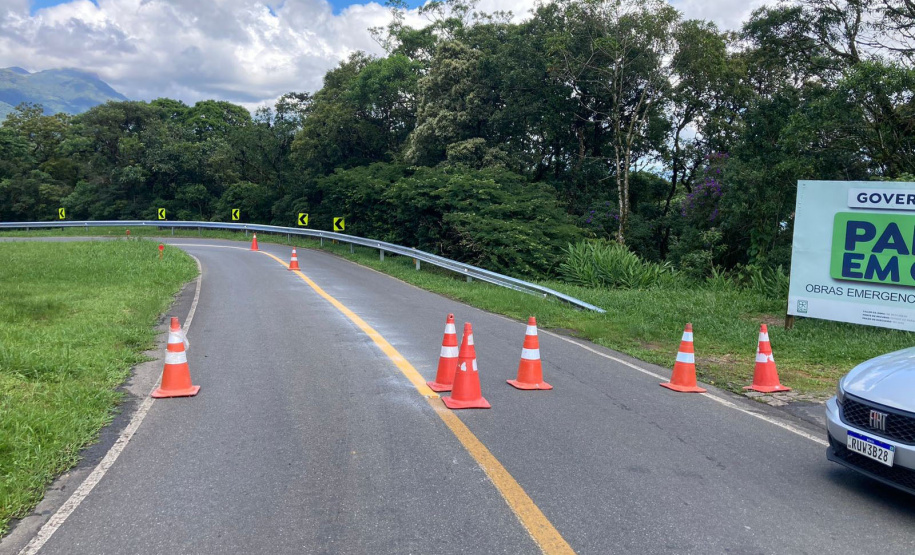 Estrada da Graciosa terá bloqueio também na segunda-feira para finalizar serviços