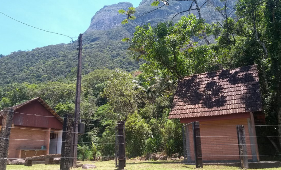 Espaço para camping volta a funcionar no Parque Estadual Pico do Marumbi.