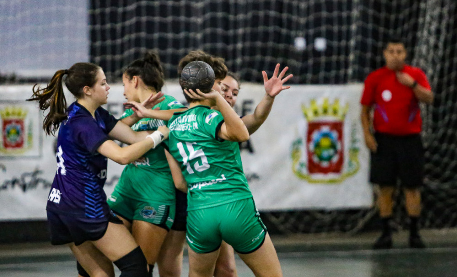 Com conquistas nacionais e calendário cheio, esporte do Paraná teve ano de glórias