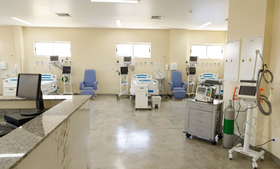 GOVERNADOR - HOSPITAL CORNÉLIO PROCÓPIO