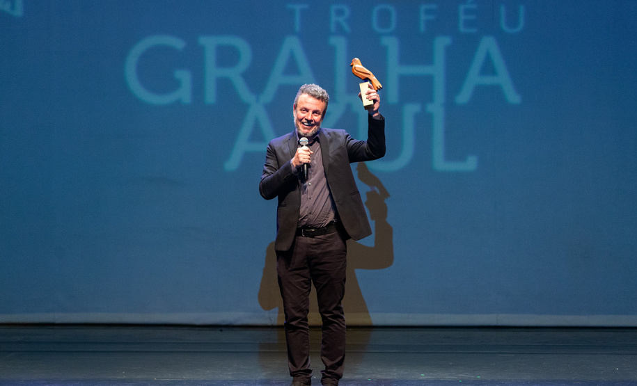 Troféu Gralha Azul premia peças e personagens do teatro na 40º edição