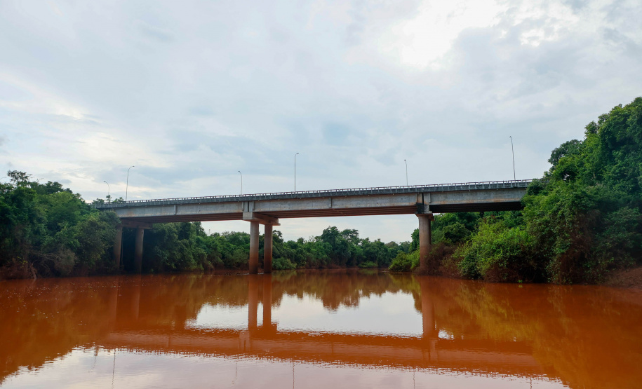 RIO IGUAÇU – Mais recentemente, Capanema também passou a oferecer aos turistas novas opções de lazer e experiências no Rio Iguaçu. A empresa Três Fronteiras Navegação e Turismo opera desde 2022 no município com a autorização do Instituto Chico Mendes de Conservação da Biodiversidade (ICMBio).