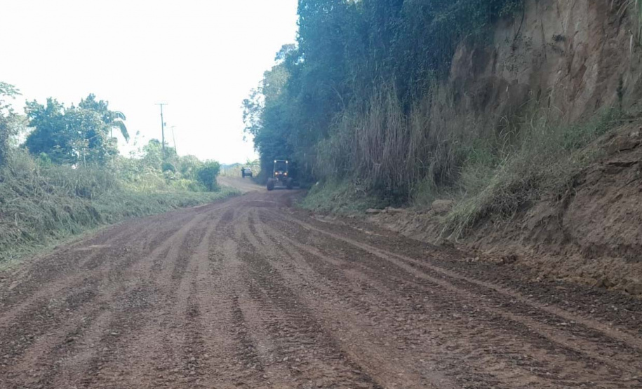 Edital para pavimentar rodovia de Doutor Ulysses tem empresa arrematante