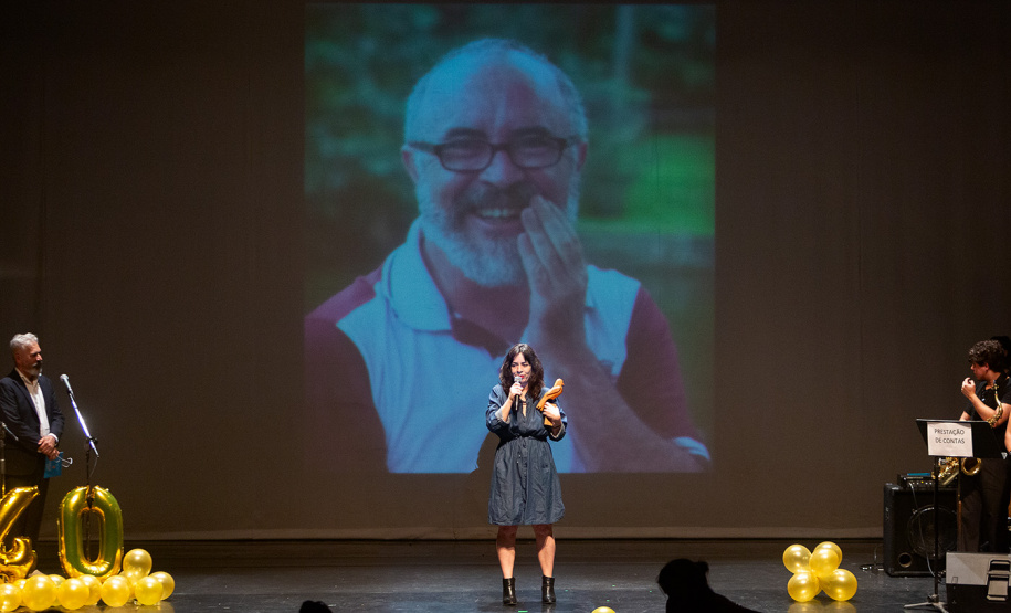 Troféu Gralha Azul premia peças e personagens do teatro na 40º edição