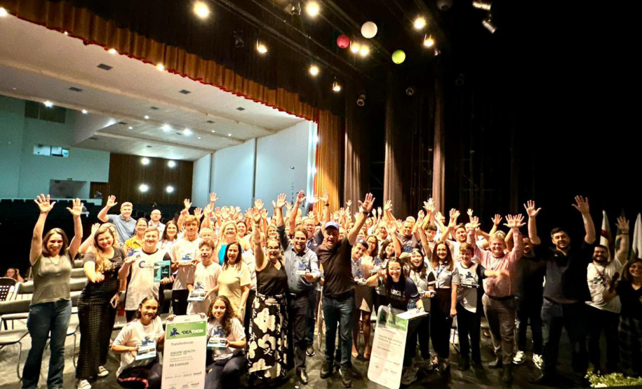 Secretaria da Inovação premia vencedores do Ideathon Paraná 2023