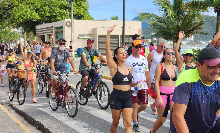Passeio ciclístico é opção de exercício e lazer em Guaratuba
